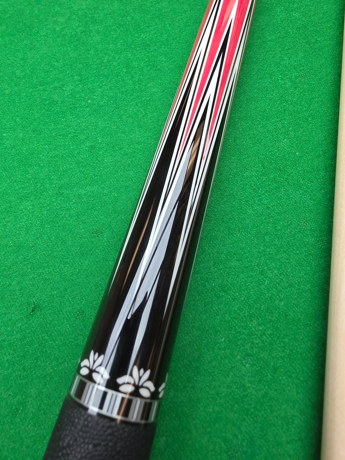 Neocue custom pink ivory pool cue with 32-point inlays - photo 4