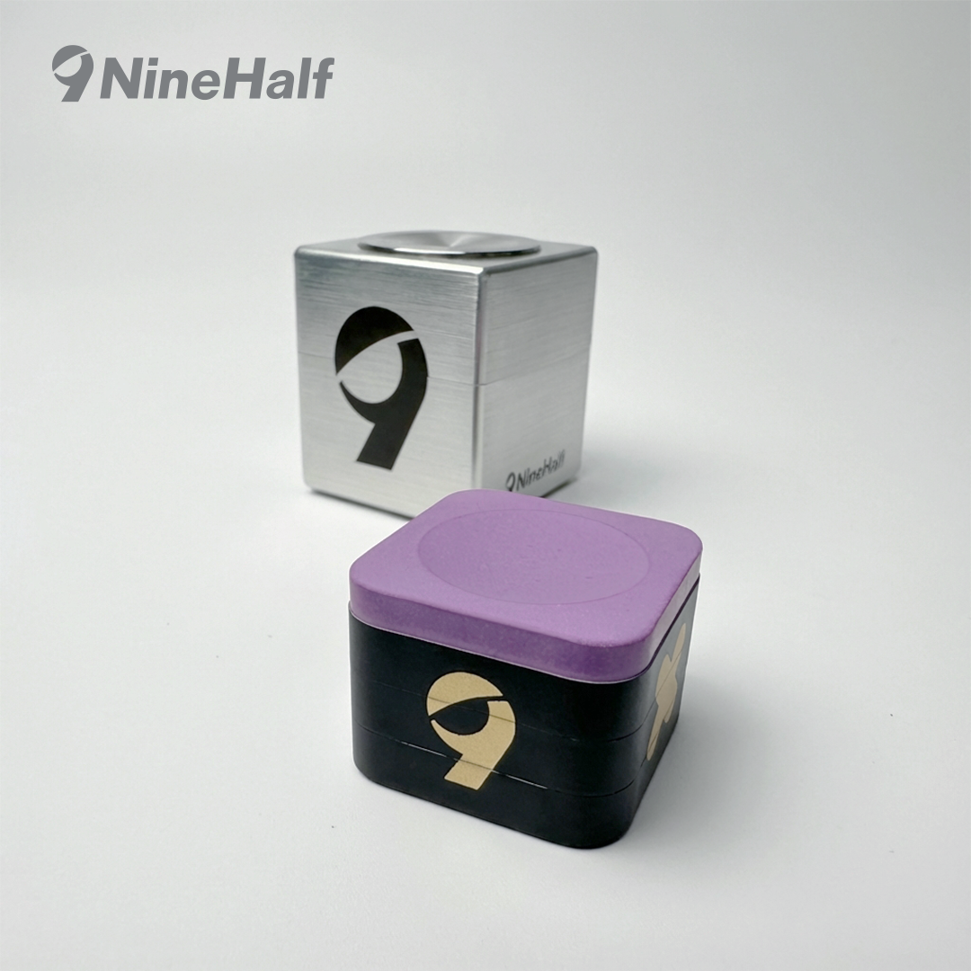NineHalf Fidget Spinner Pool Cue Chalk