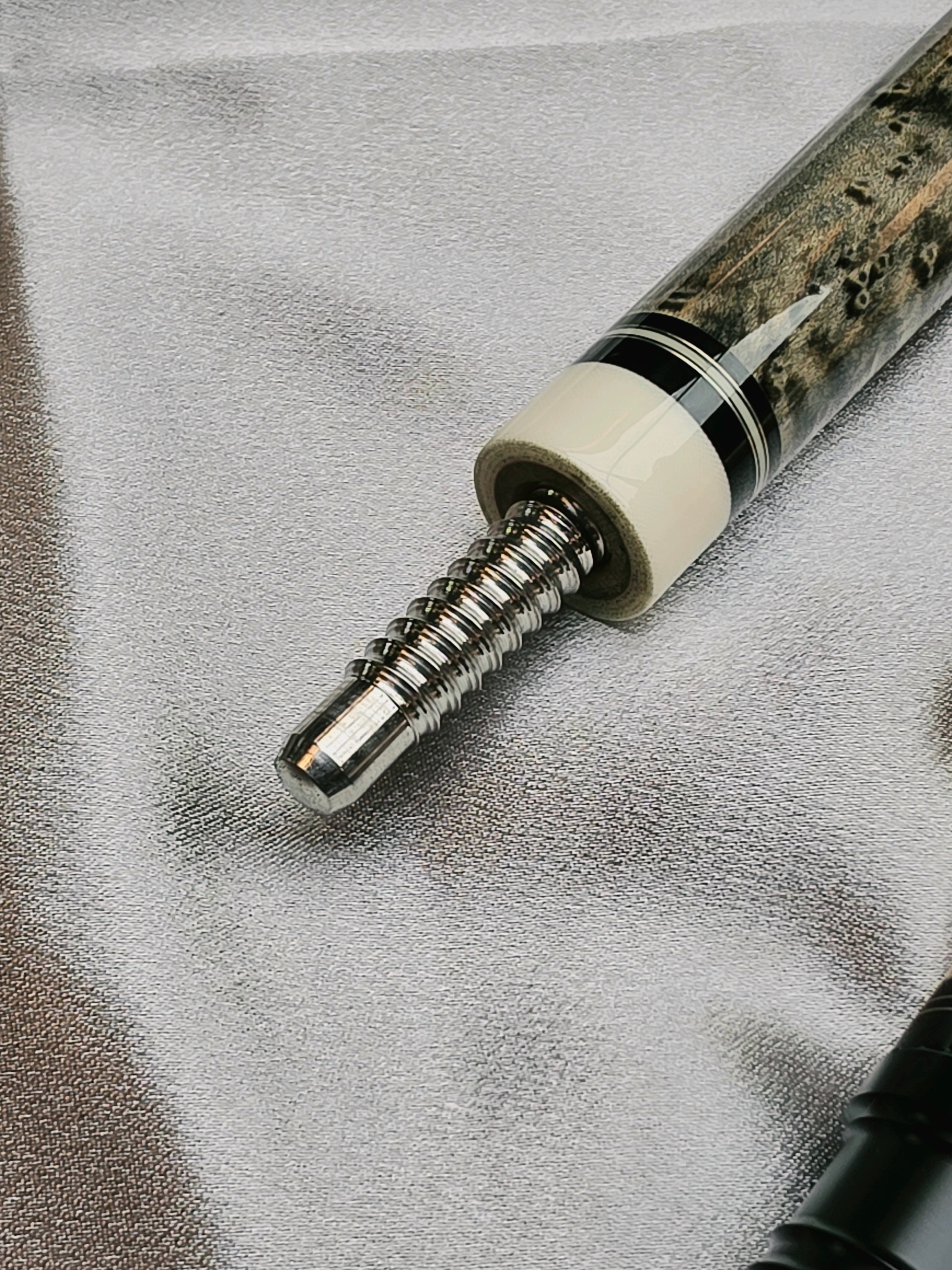 Mezz AXI 158 Gray Maple
