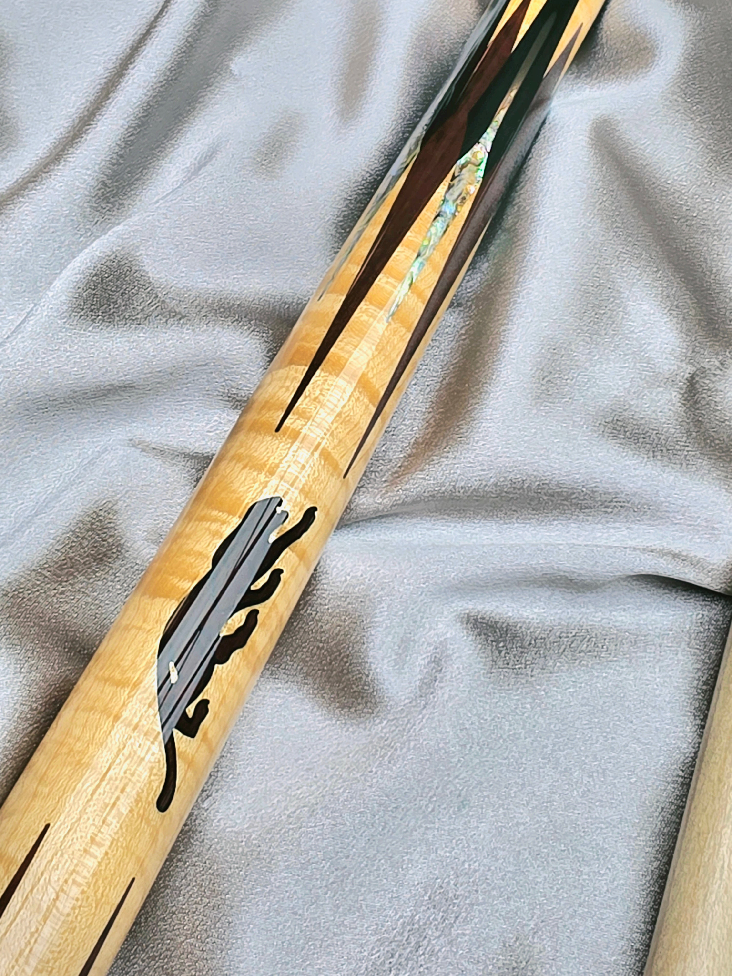 Predator SE 30 limited Edition by Mezz Miki